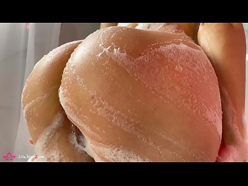 ❤️ Brunette Masturbates หีด้วยไวเบรเตอร์เพื่อถึงจุดสุดยอดที่เข้มข้นในห้องอาบน้ำ ❤❌ โป๊ ที่เรา ️❤